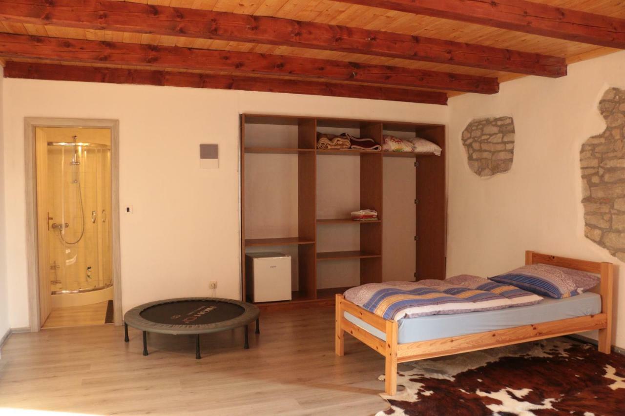 Appartement Stonehouse à Nova Gorica Extérieur photo